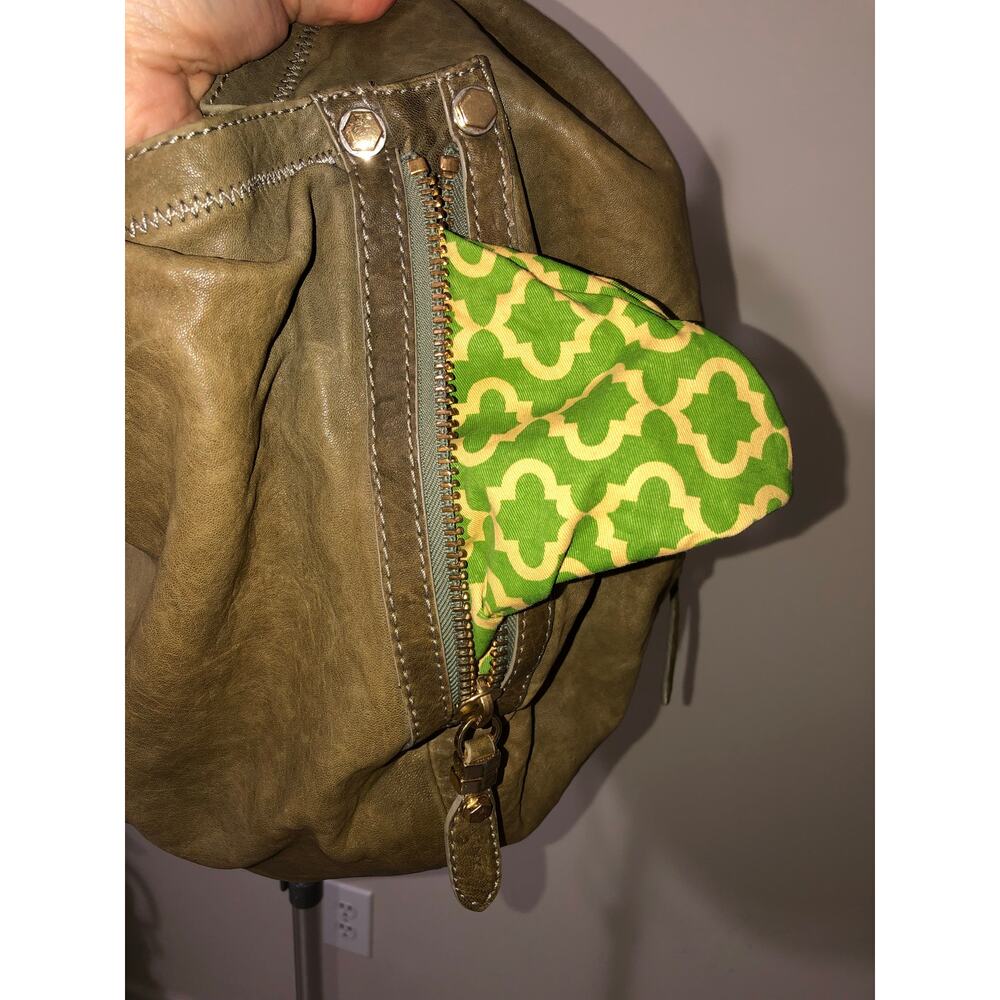 Oryany Heather XXL Shoulder Handbag Green Italian Leather Hobo Slouch Large Boho - Picture 7 of 9